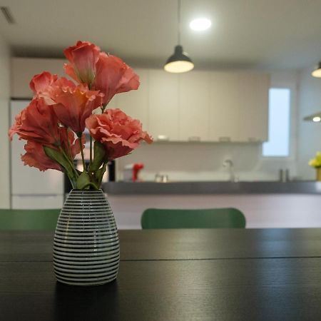 Clean & Very Comfortable Apartment Valencia Luaran gambar