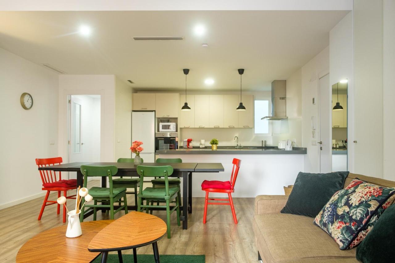 Clean & Very Comfortable Apartment Valencia Luaran gambar