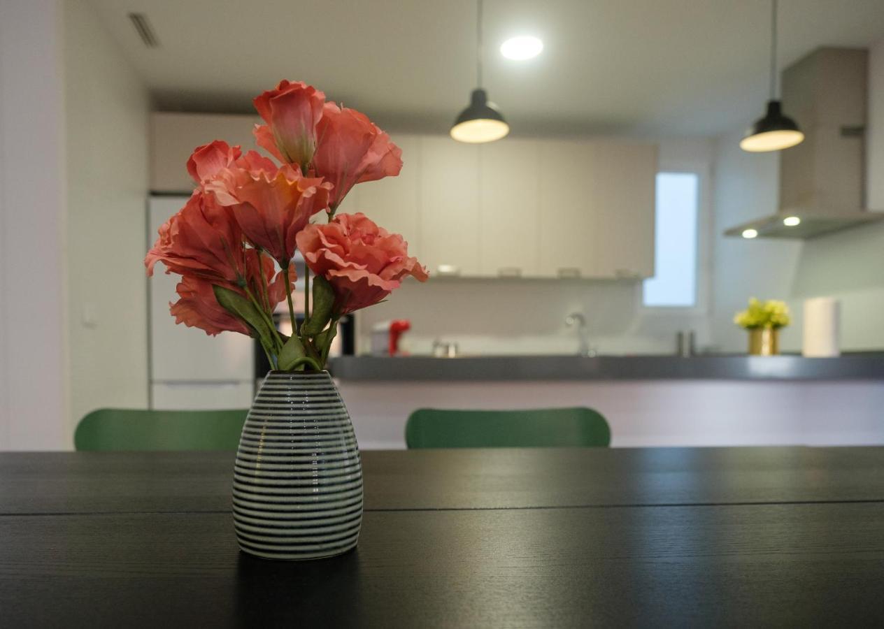 Clean & Very Comfortable Apartment Valencia Luaran gambar