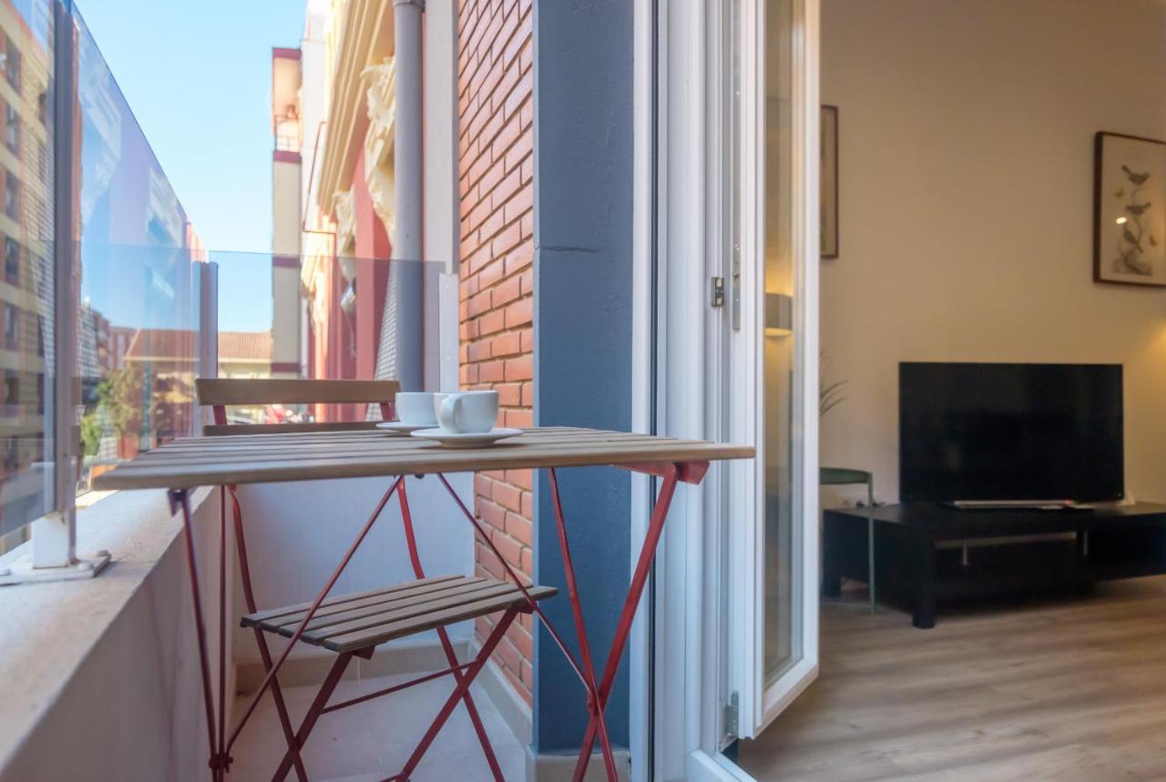 Clean & Very Comfortable Apartment Valencia Luaran gambar