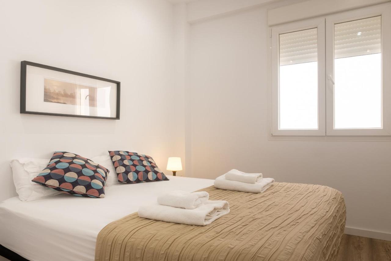 Clean & Very Comfortable Apartment Valencia Luaran gambar